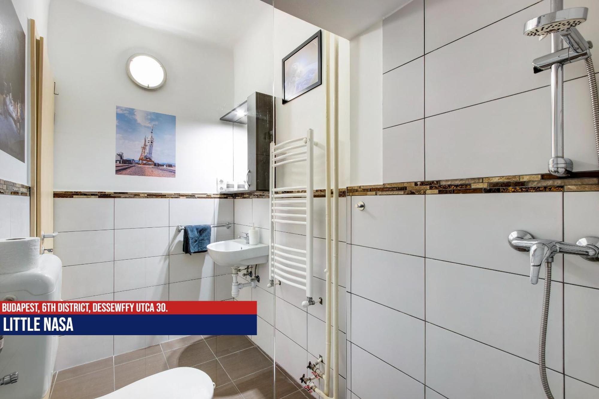 Little Americas Opera Apartments Budapest Bagian luar foto