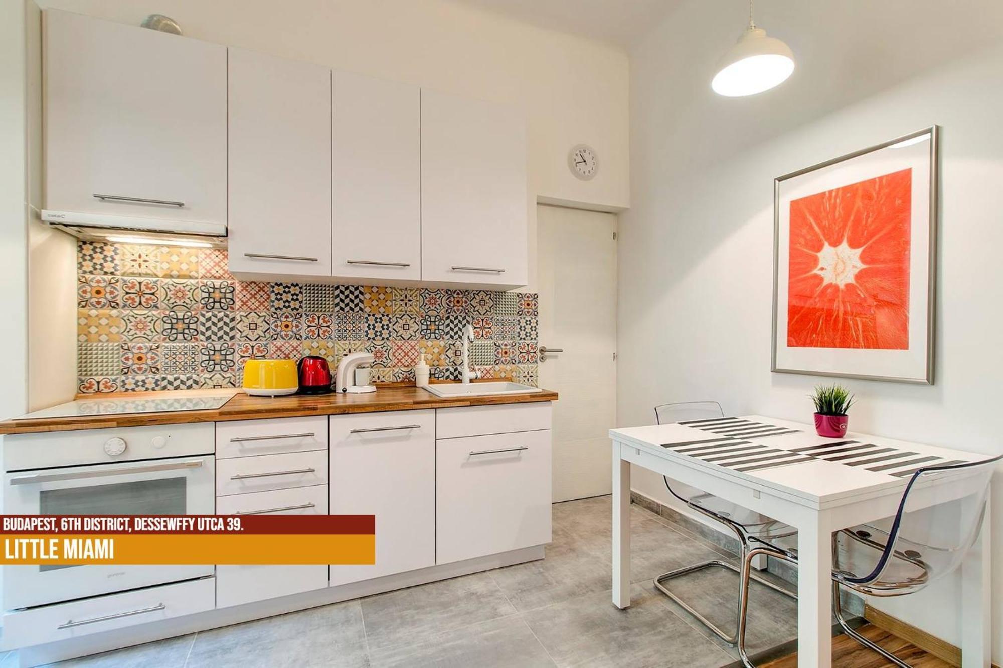 Little Americas Opera Apartments Budapest Bagian luar foto